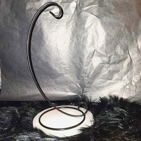 Black Pendulum Stand,‎ ornament stand, witch ball-  dowsing, divination, crystal - Picture 2 of 2
